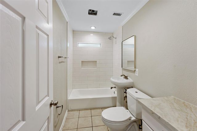 3810 Alberta Street, Houston, TX 77021
