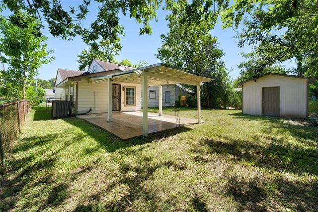 3810 Alberta Street, Houston, TX 77021