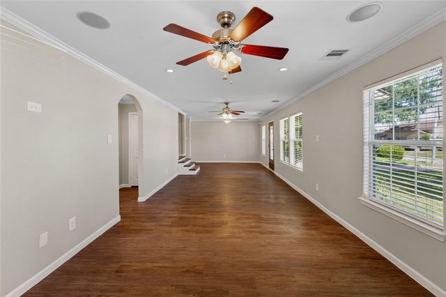 3810 Alberta Street, Houston, TX 77021