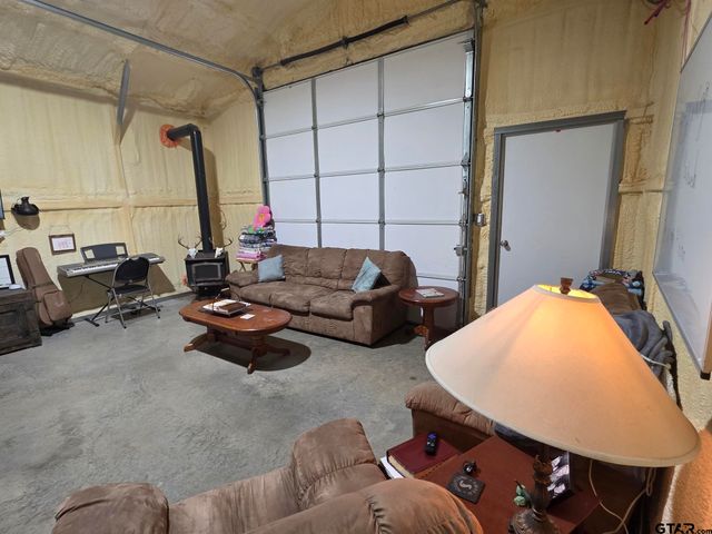 1363 CR 4530, Winnsboro, TX 75494