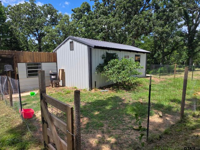 1363 CR 4530, Winnsboro, TX 75494