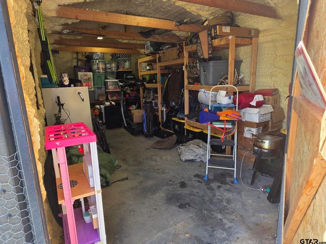 1363 CR 4530, Winnsboro, TX 75494