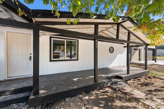 821 S Chronicle St, Spokane Valley, WA 99212