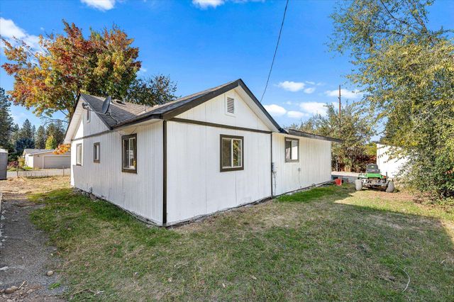 821 S Chronicle St, Spokane Valley, WA 99212
