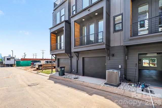 2146 N Graham Street, Charlotte, NC 28206