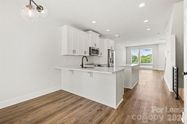 2146 N Graham Street, Charlotte, NC 28206
