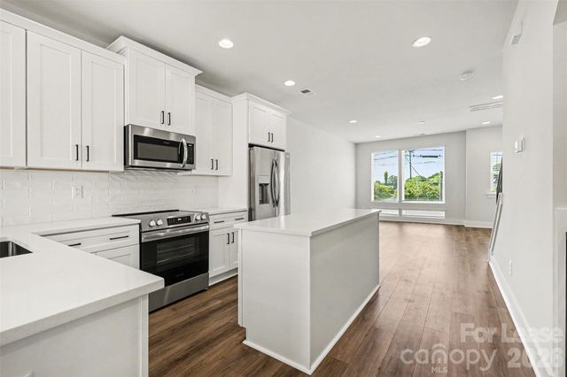 2146 N Graham Street, Charlotte, NC 28206