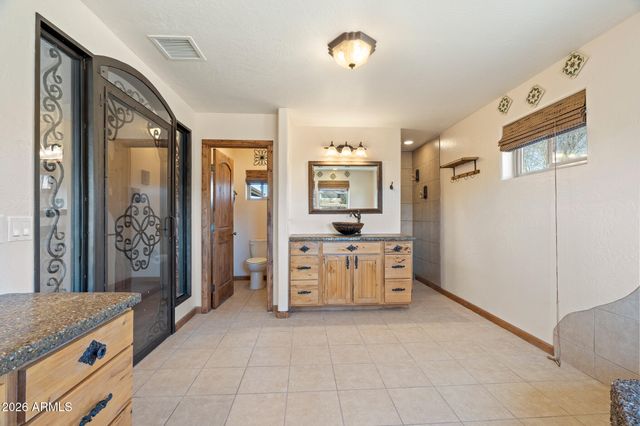 25820 N MERLOT Lane, Paulden, AZ 86334