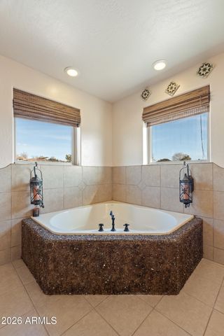 25820 N MERLOT Lane, Paulden, AZ 86334