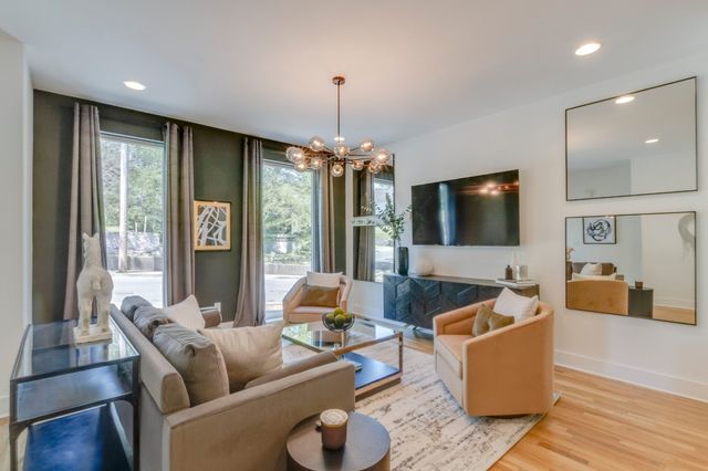 2809 Delaware Ave Apt 203, Nashville, TN 37209