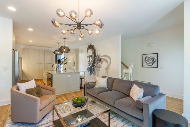 2809 Delaware Ave Apt 203, Nashville, TN 37209