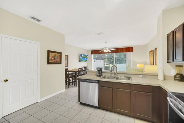 2545 RENSHAW STREET, Kissimmee, FL 34747