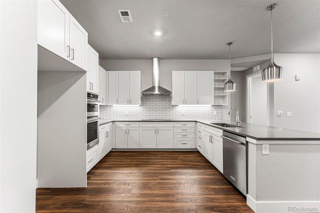 20 Wilcox Street 207, Castle Rock, CO 80104