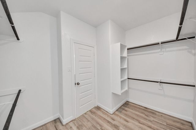 24654 Greenwood Bay Drive, Richmond, TX 77406