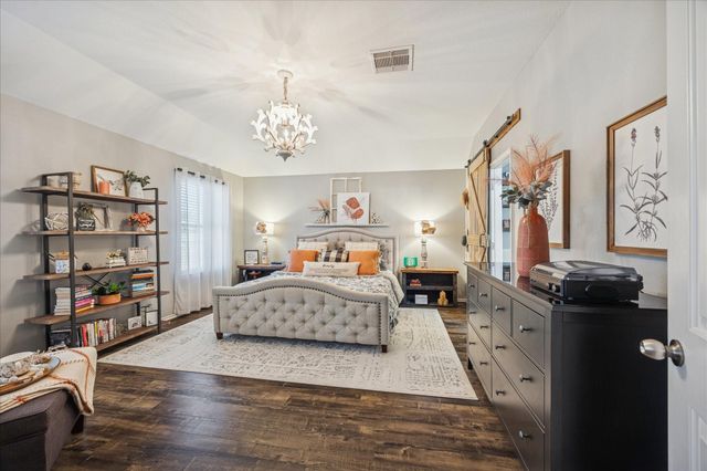 9710 Golden Cypress Drive, Rosharon, TX 77583