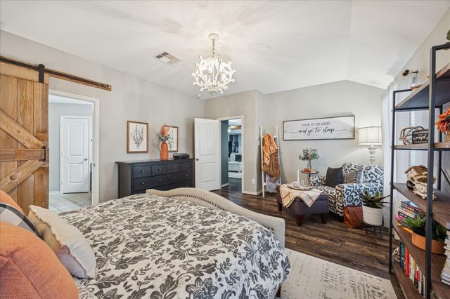 9710 Golden Cypress Drive, Rosharon, TX 77583