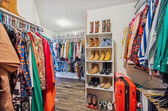 9710 Golden Cypress Drive, Rosharon, TX 77583