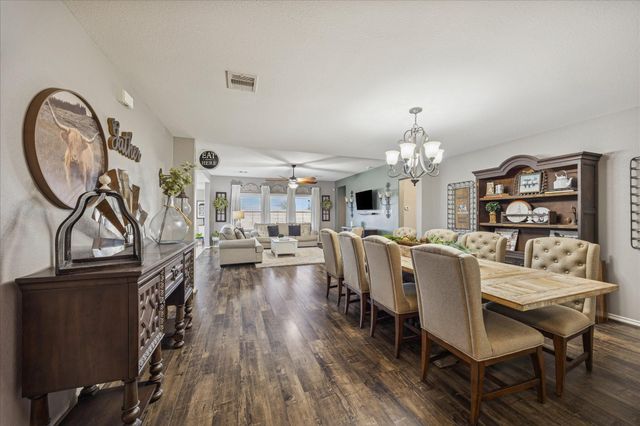 9710 Golden Cypress Drive, Rosharon, TX 77583