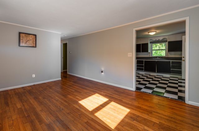 156 Walnut Street, Reading, MA 01867