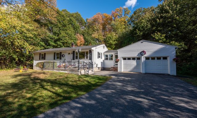 156 Walnut Street, Reading, MA 01867