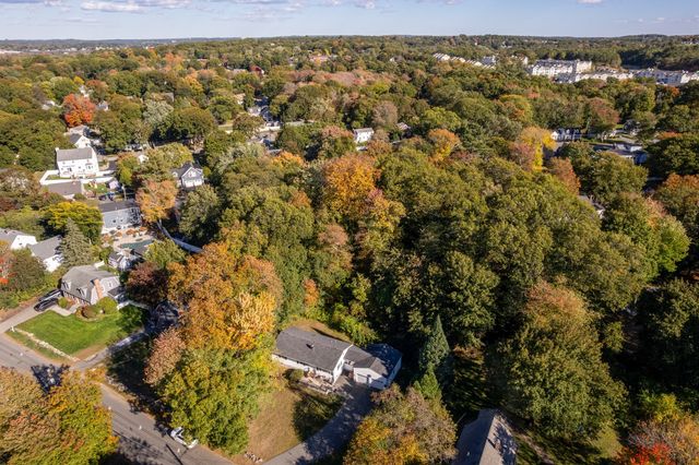 156 Walnut Street, Reading, MA 01867