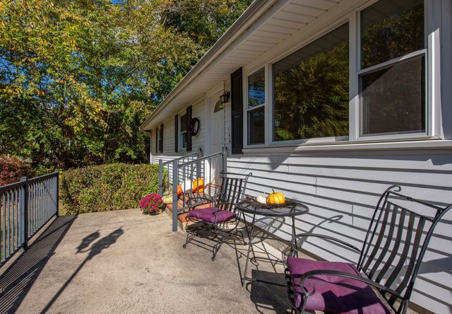 156 Walnut Street, Reading, MA 01867