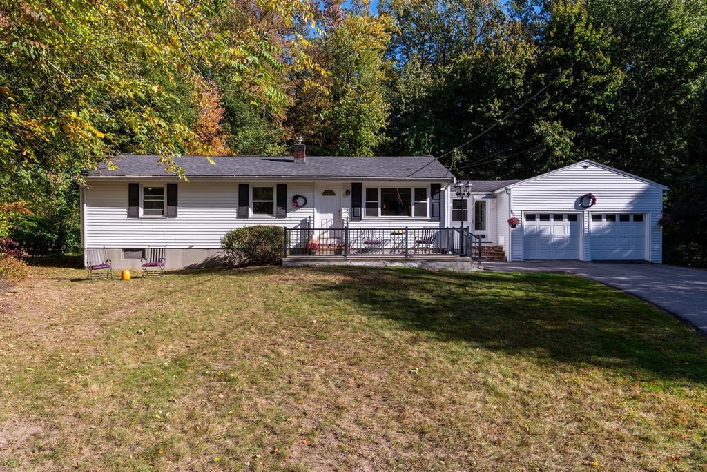 156 Walnut Street, Reading, MA 01867