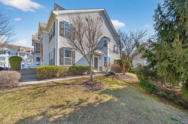 83 Barr Lane, Monroe, NY 10950