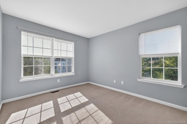 83 Barr Lane, Monroe, NY 10950