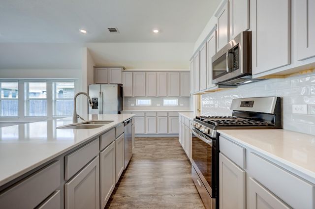 233 Abruzzi ST, Leander, TX 78641
