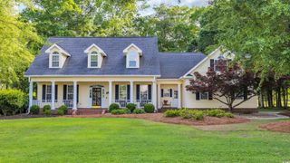 813 Bear Lake Dr., Longs, SC 29568