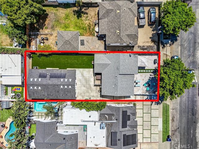 13831 Bessemer, Valley Glen, CA 91401