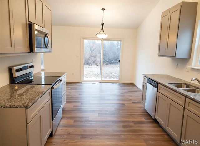 3611 Welland Avenue, Bridgeton, MO 63044