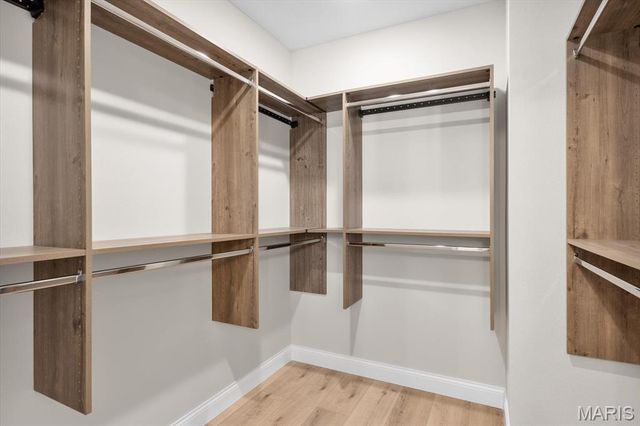 7923 Walker Meadows Drive, Caseyville, IL 62232