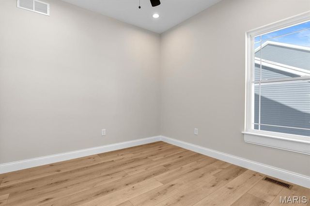 7923 Walker Meadows Drive, Caseyville, IL 62232