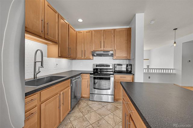 3616 Oakwood Drive, Longmont, CO 80503
