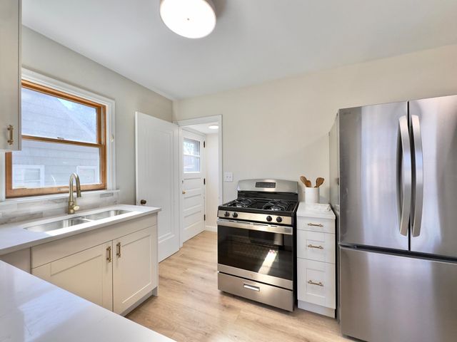 6705 Sheridan Avenue S, Richfield, MN 55423