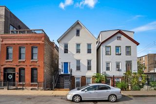 1618 W Blackhawk Street 1, Chicago, IL 60622