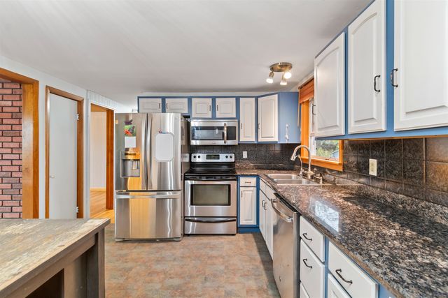 18 Phil Street, Barre Town, VT 05649