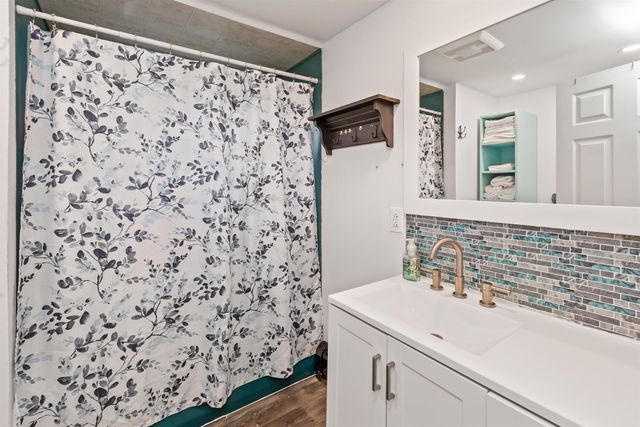 18 Phil Street, Barre Town, VT 05649