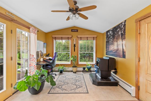 18 Phil Street, Barre Town, VT 05649