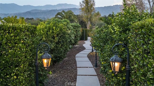 61 Palm Hill Lane, Bradbury, CA 91008