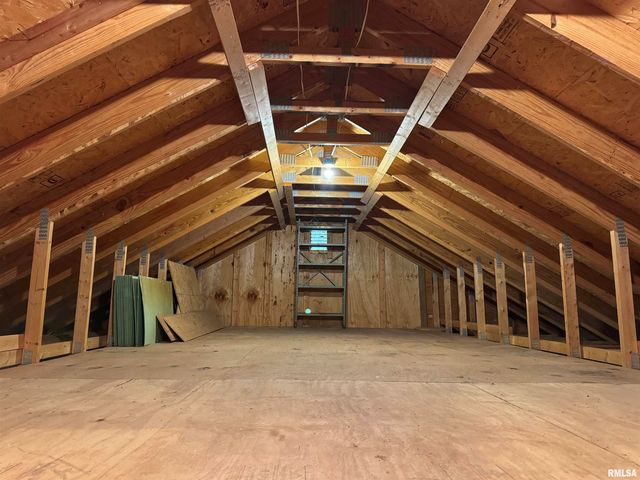 6517 W LAMOINE Street, Peoria, IL 61604
