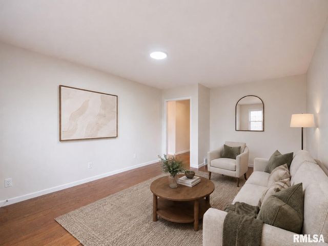 6517 W LAMOINE Street, Peoria, IL 61604