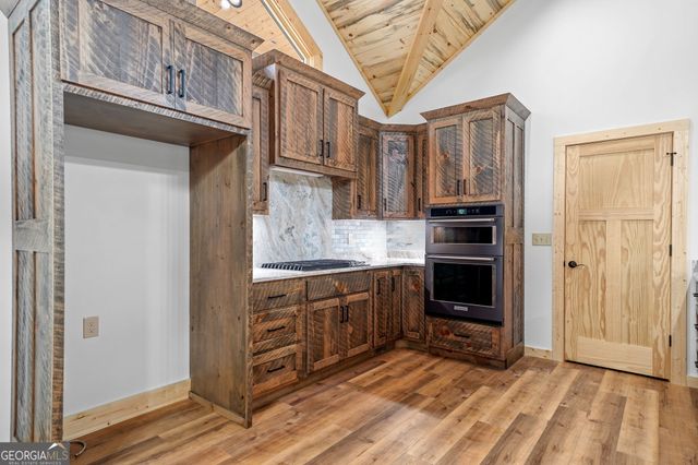 641 Bryant Farm Lane, Ellijay, GA 30540