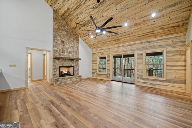 641 Bryant Farm Lane, Ellijay, GA 30540