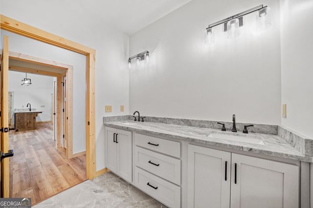 641 Bryant Farm Lane, Ellijay, GA 30540