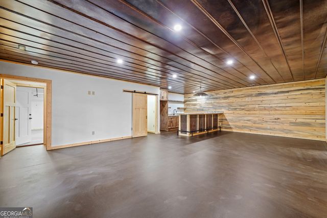 641 Bryant Farm Lane, Ellijay, GA 30540