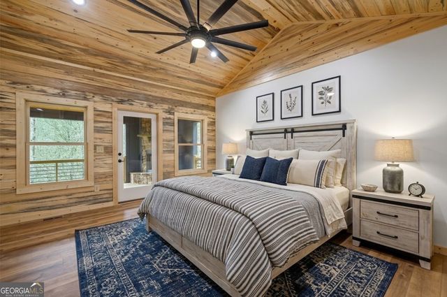 641 Bryant Farm Lane, Ellijay, GA 30540