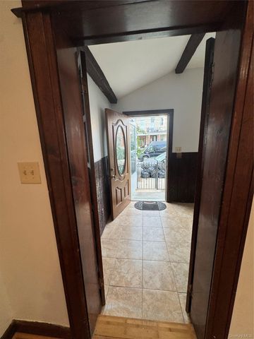 10440 89th Avenue, Richmond Hill, NY 11418